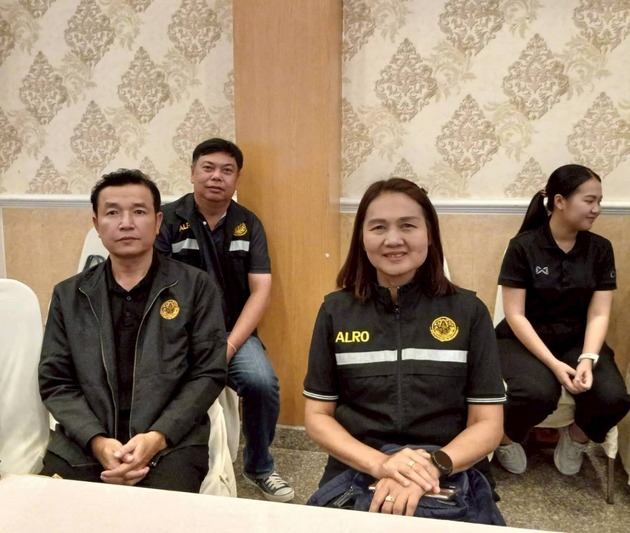 title - ส.ป.ก. ร่วมติดตามรัฐมนตรีช่วยว่าการกระทรวงเกษตรและสหกรณ์ (นางสาวปิยะรัฐชย์ ติยะไพรัช) และคณะ ลงพื้นที่ตรวจราชการในพื้นที่จังหวัดร้อยเอ็ด